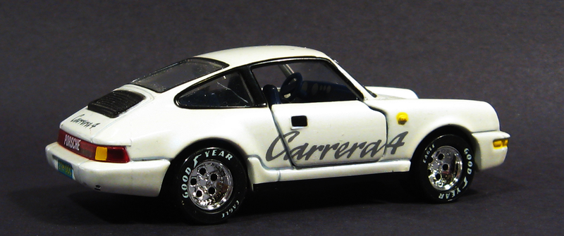 Illustration for article titled Teutonic Toothday MBX Superkings 911 Carrera4
